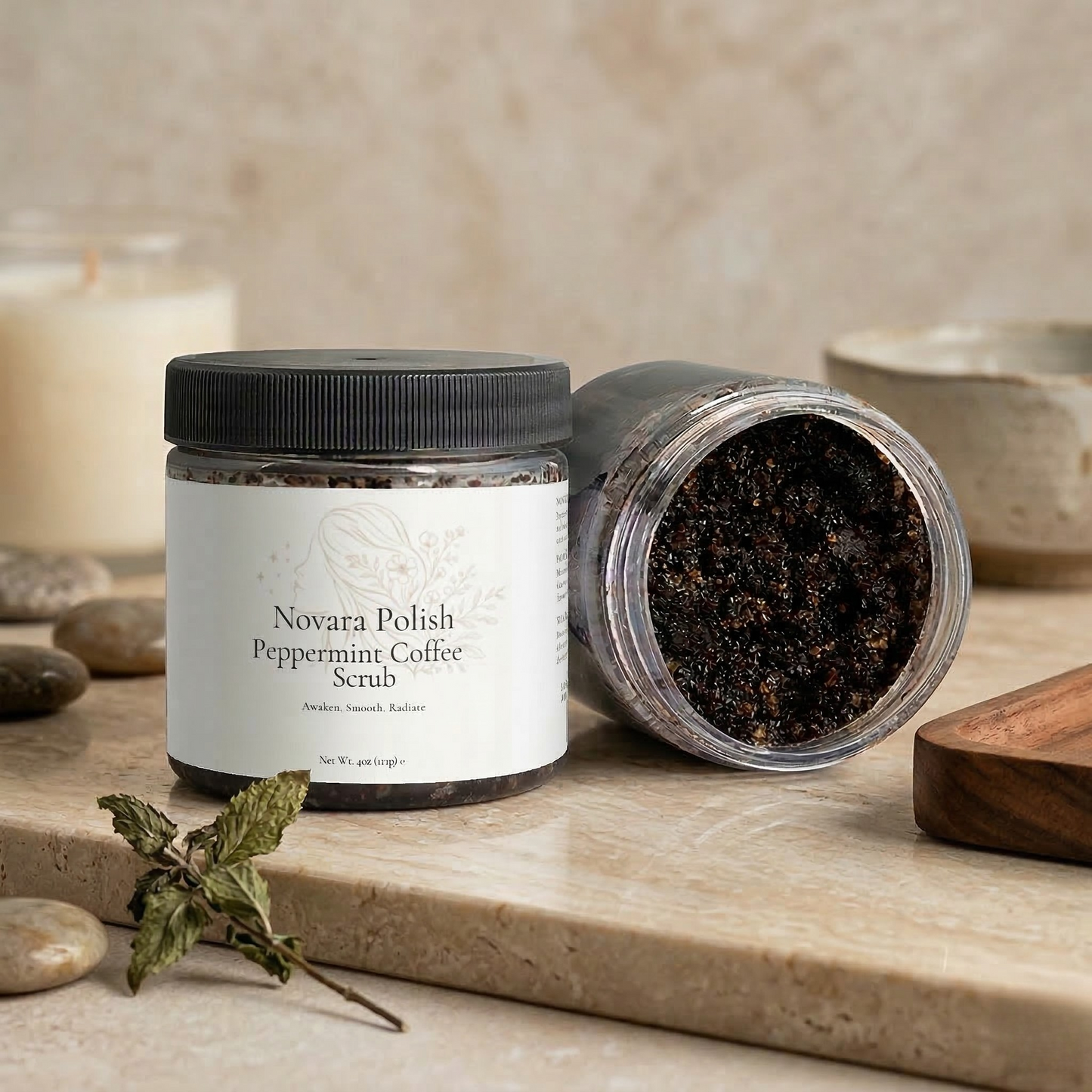 Novara Polish - Peppermint Coffee Scrub
